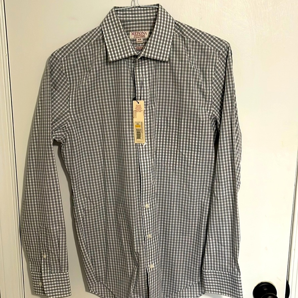 NWT. Merona black/white checkered Ultimate dress shirt.